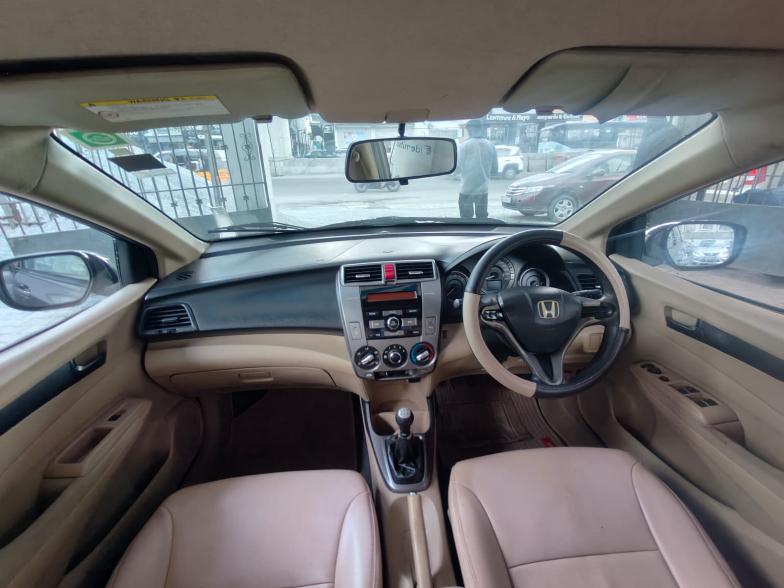 Honda City(2011-2014) 1.5 V Mt Inspire